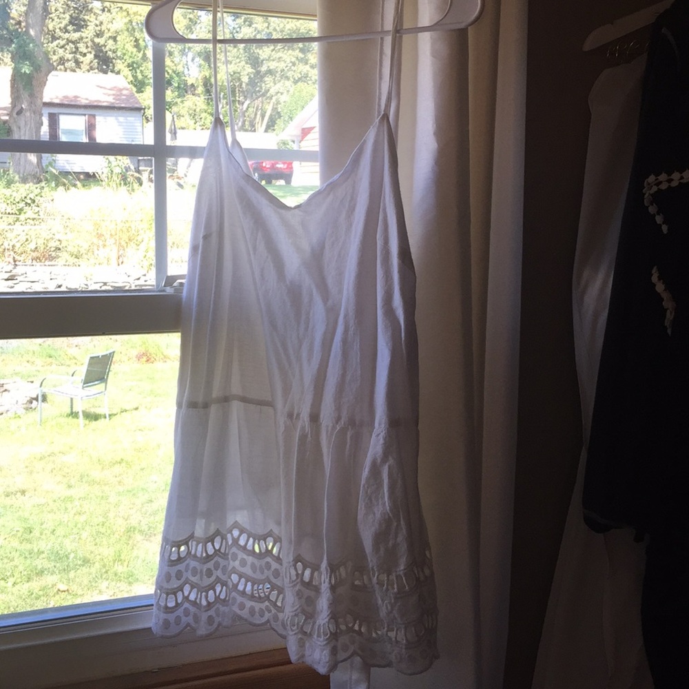 White tank